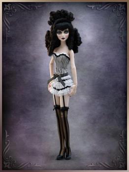 Wilde Imagination - Evangeline Ghastly - Timeless Evangeline - Doll